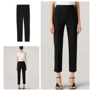 St. John Black Ponte Knit Cropped Pull On Pants With Pintuck Size 2